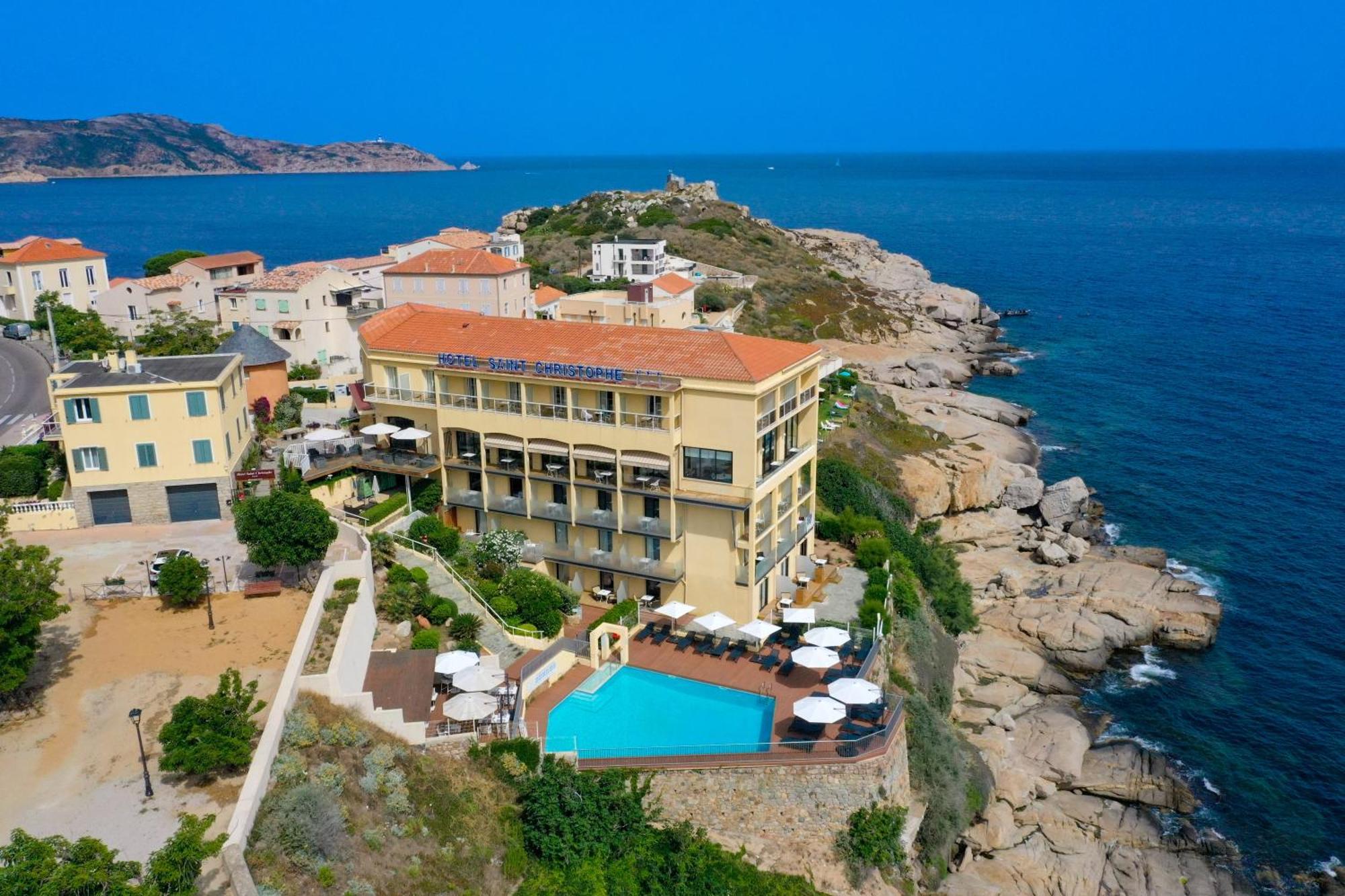Hotel Saint Christophe 卡尔维 外观 照片