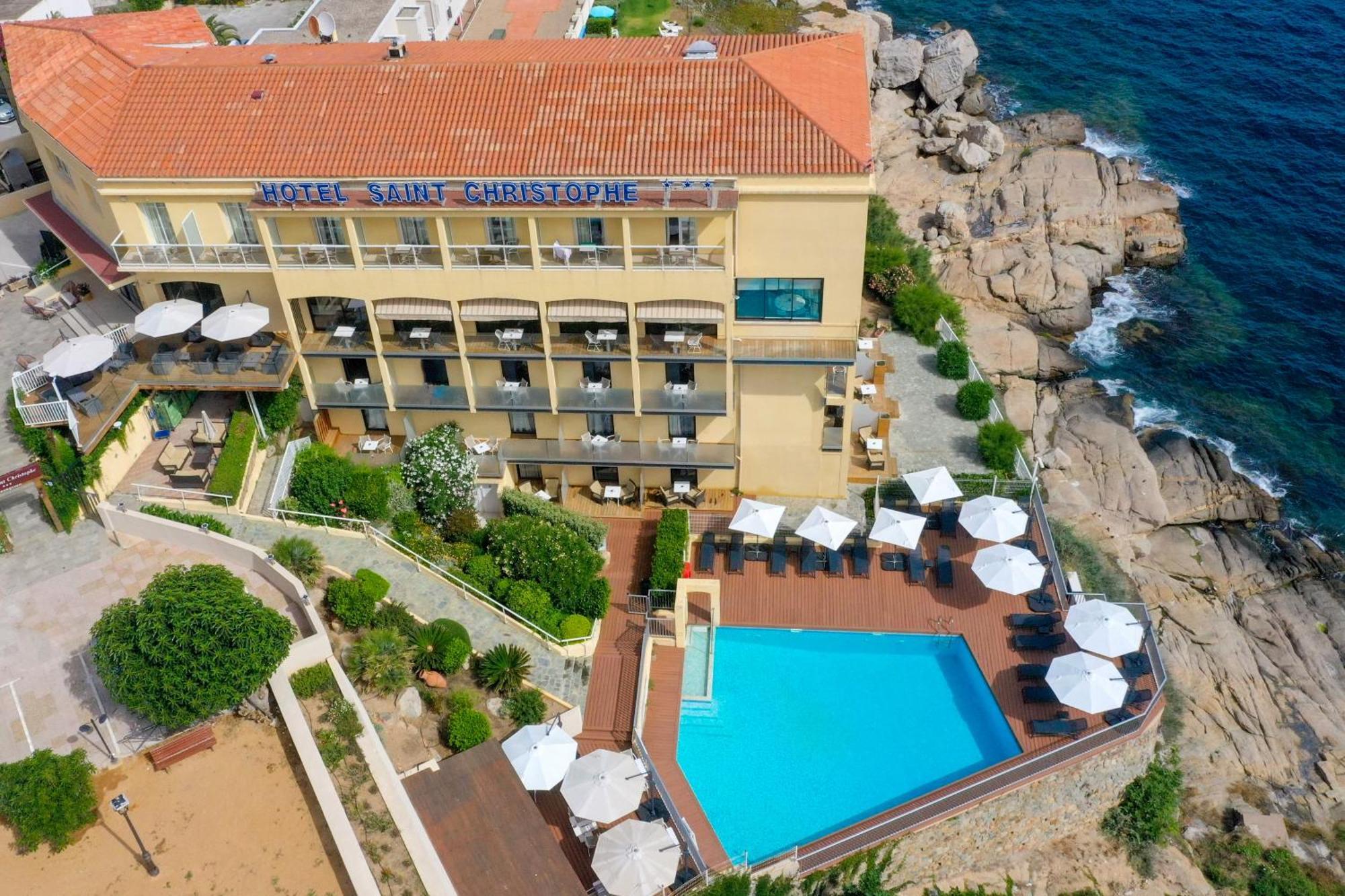 Hotel Saint Christophe 卡尔维 外观 照片